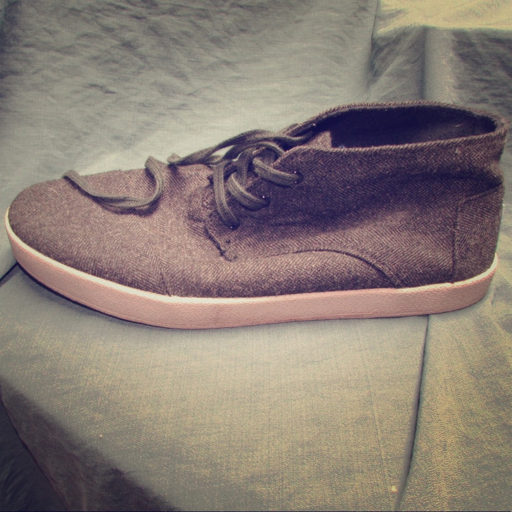 Toms men’s low top grey